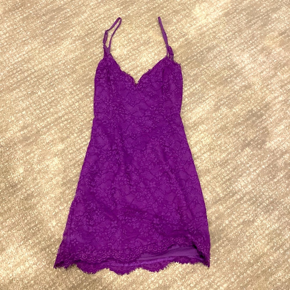 Nbd keyhole lace dress